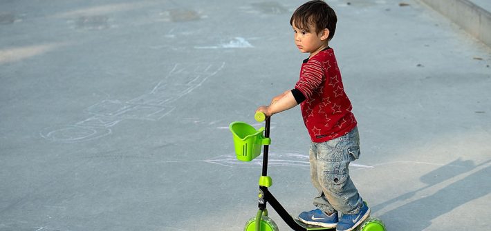 Junge Roller Jeanshose